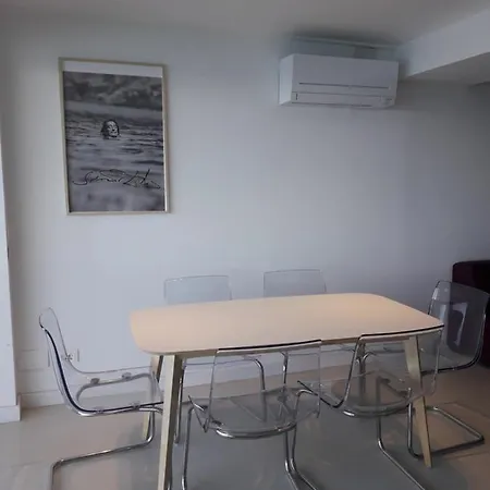 Apartment Jacuzzi & Sauna !