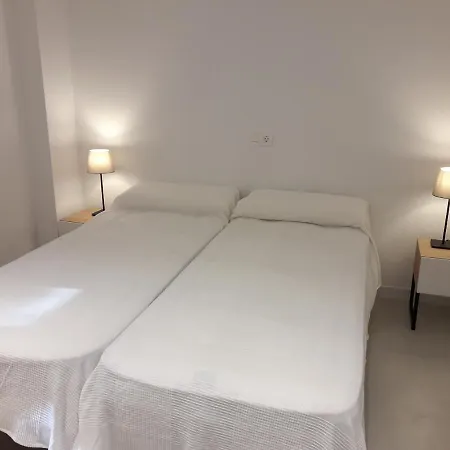 Apartment Jacuzzi & Sauna !