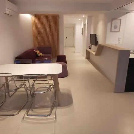 Jacuzzi & Sauna ! Apartment Salou