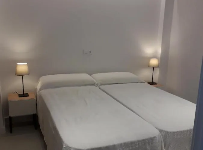 Apartamento Jacuzzi & Sauna ! *